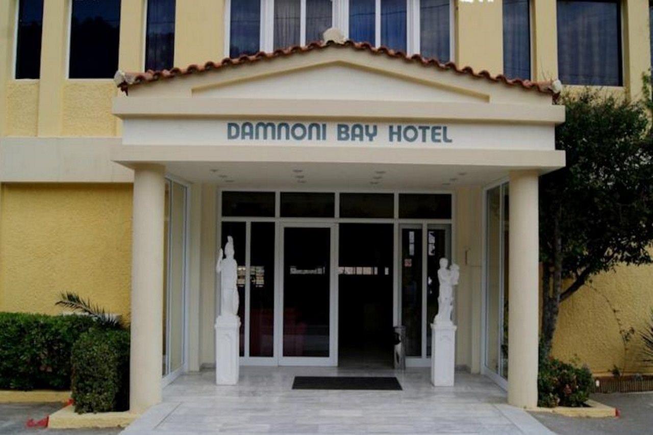 Отель Damnoni Bay Экстерьер фото