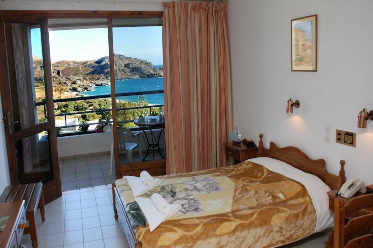 Отель Damnoni Bay Экстерьер фото